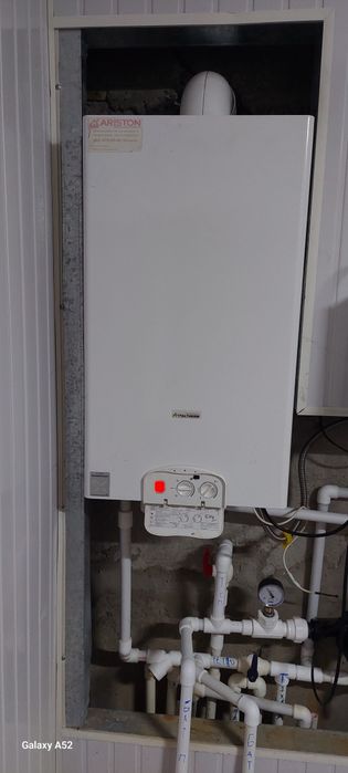 Продаётся двухконтарный котёл