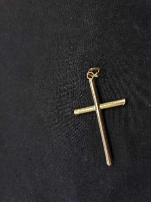 Златен кръст 2.72 гр.