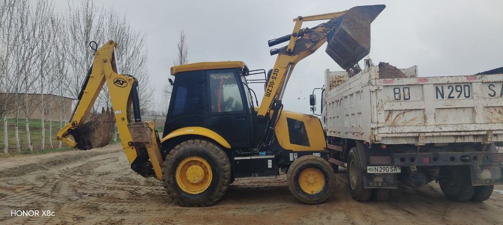Ekskavator pagruchchik JSB