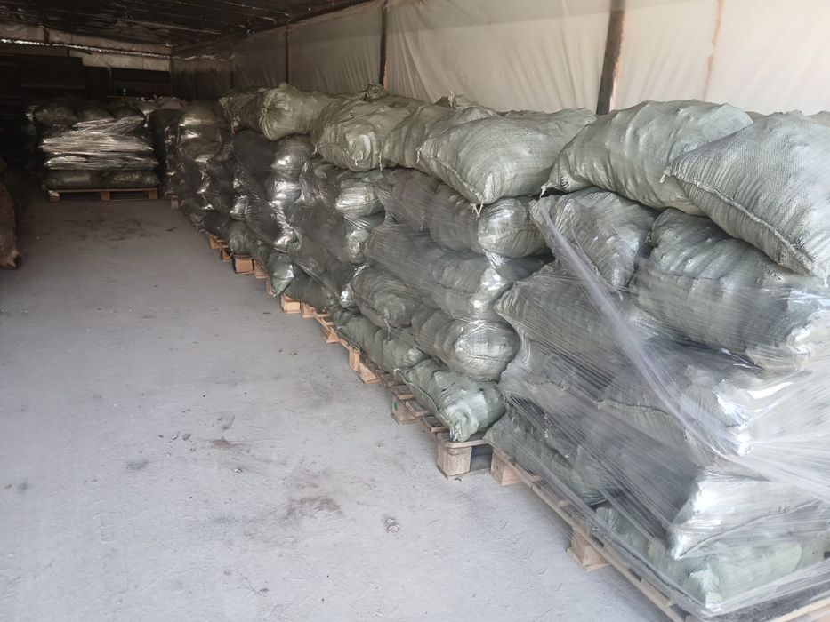 Продам уголь, дрова, песок, отсев