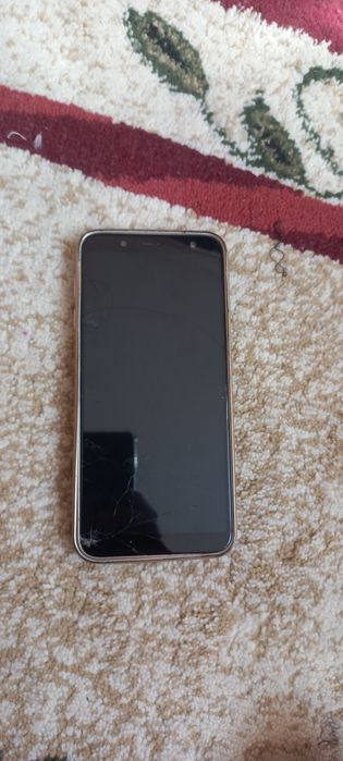 Samsung j6 на запчасти