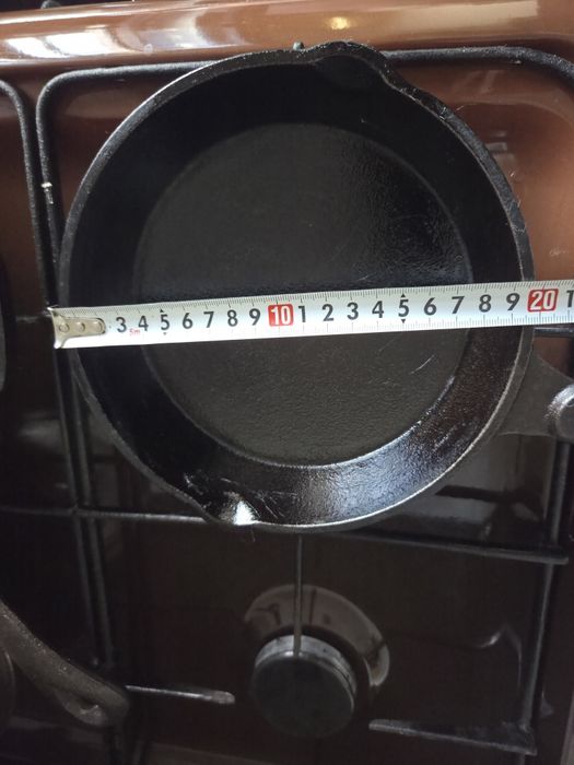 Сковорода новая Европейский.