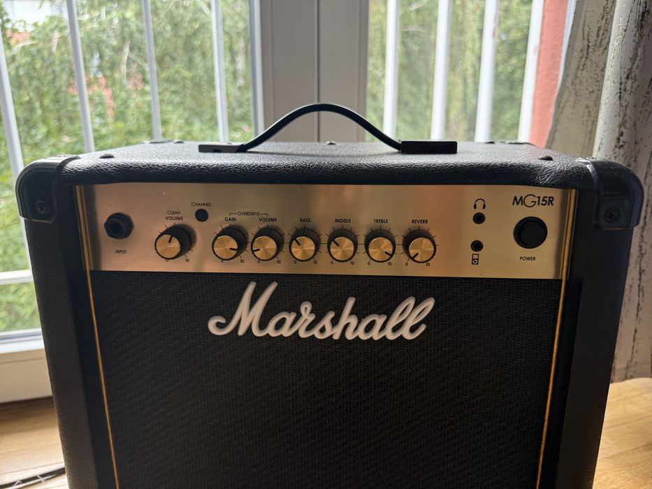 Marshall MG15R -
