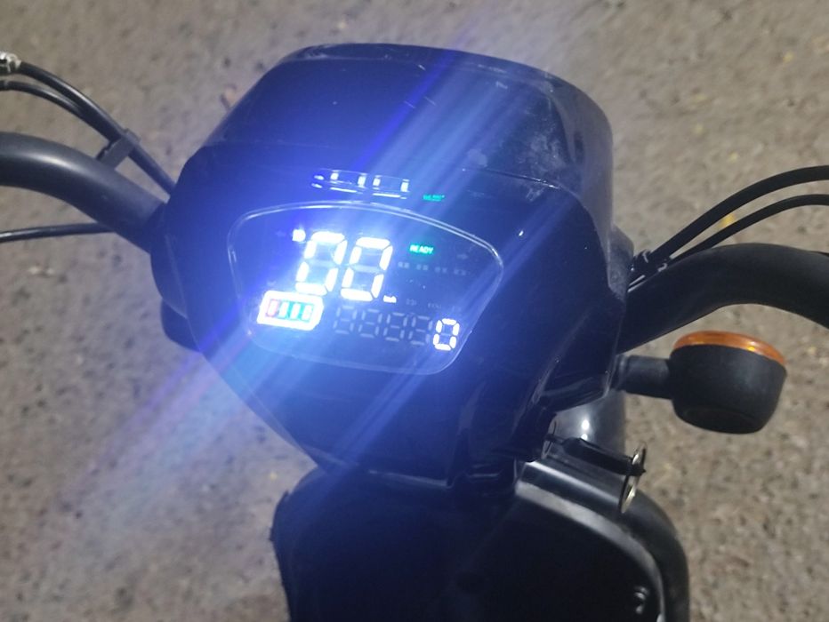 Электроскутер SK8 Pro