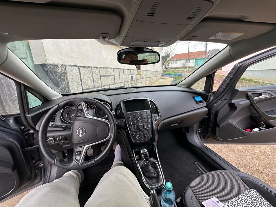 Opel asta j 1.6 cdti