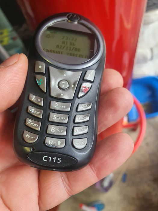 MOTOROLA C115 Изглеждат много добре,работят отлично