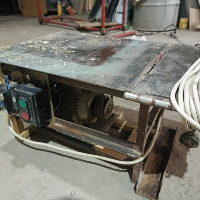 Распилочный станок