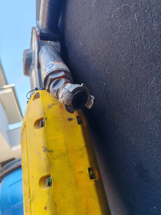 Пневматичен къртач TEX 230 PE в добро състояние.