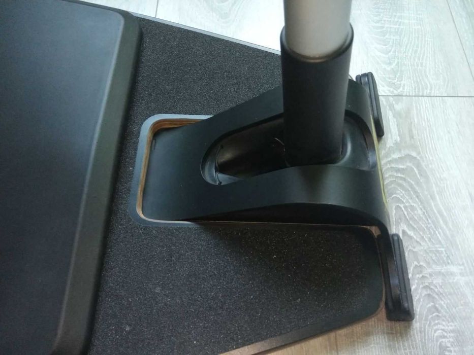 Хибриден стол за вдигащо се бюро - FOCAL UPRIGHT LOCUS SEAT