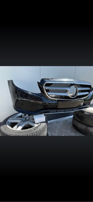 Предна броня E-class W213