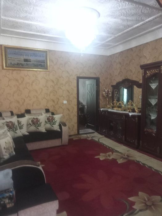 Hovli srochna Sotiladi 4.6 sotih tinch mahala