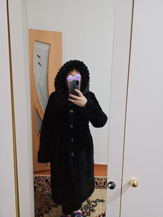 Шуба чёрная мутоновая