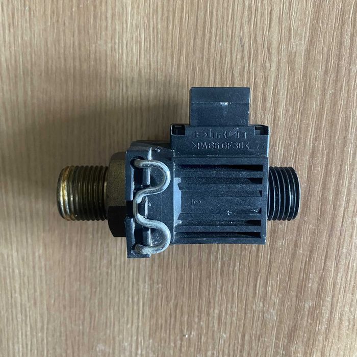 Fluxostat BITRON PA66 GF30 Centrala Ariston MicroTec  T2 23MFFI