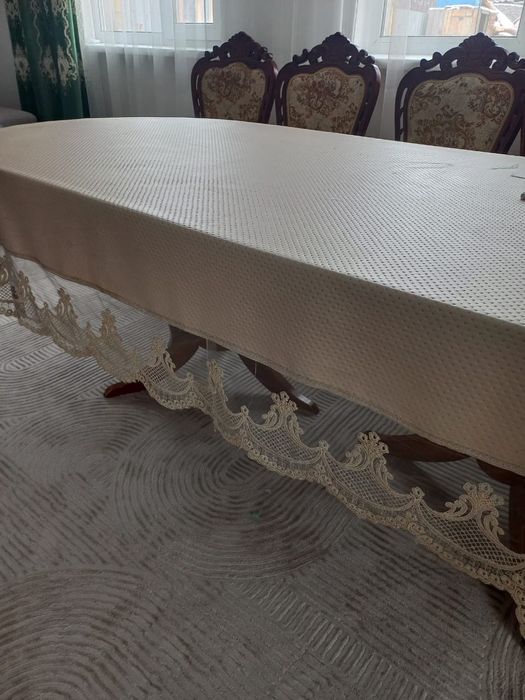 Стол дерево , 95000