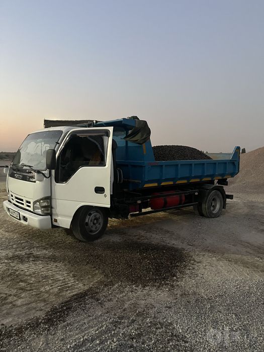 ISUZU xizmati bor