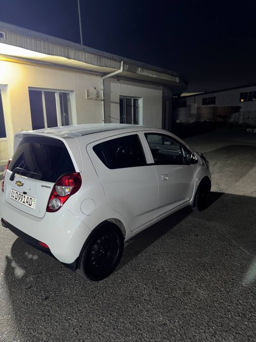 Chevrolet Spark optium plus