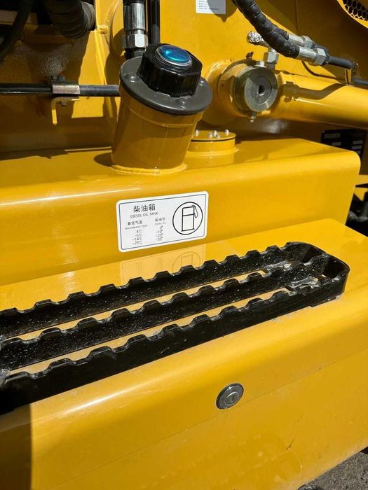 SHANMON 388 Экскаватор-погрузчик