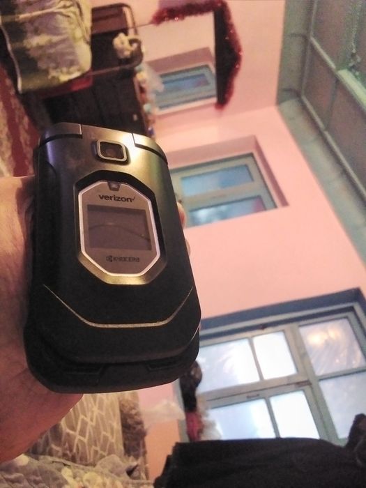 Kyocera + 4811 android .Verizon. America.