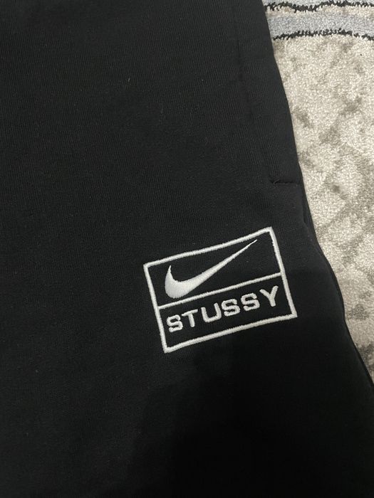 Pantaloni scurți Nike x Stussy