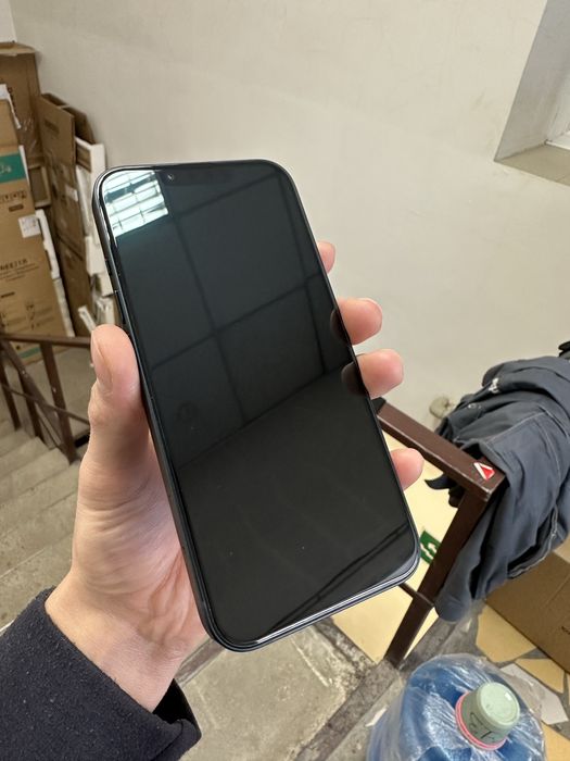 iPhone 13 Midnight 128гб состояние нового!