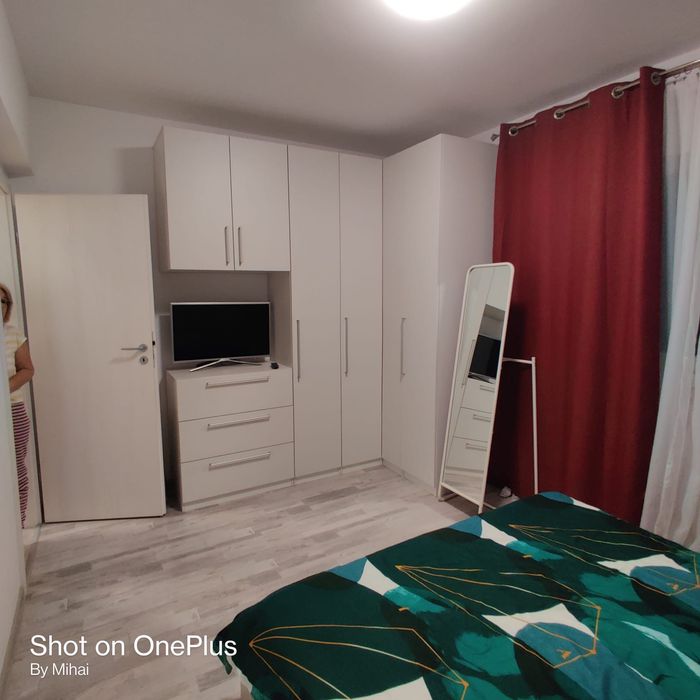 Apartament 3 camere cu loc de parcare