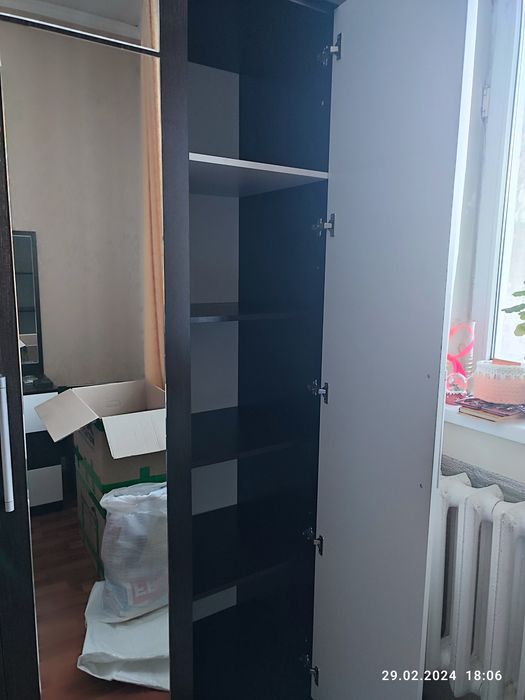 Спальный гарнитур