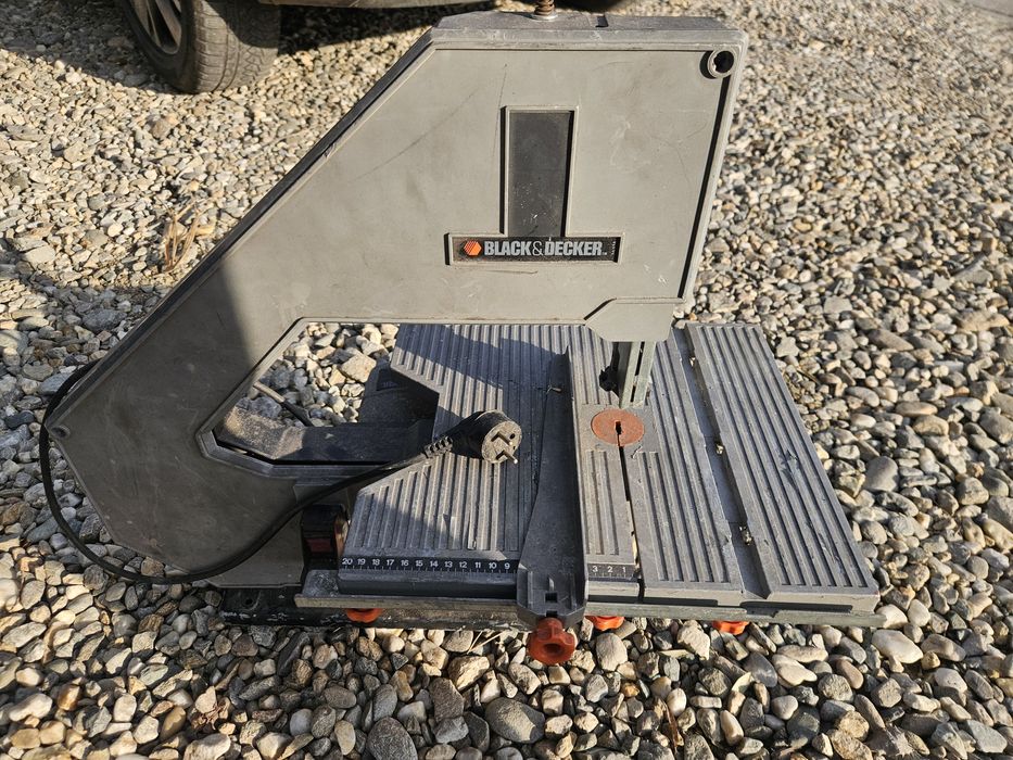 banzic vertical  black decker