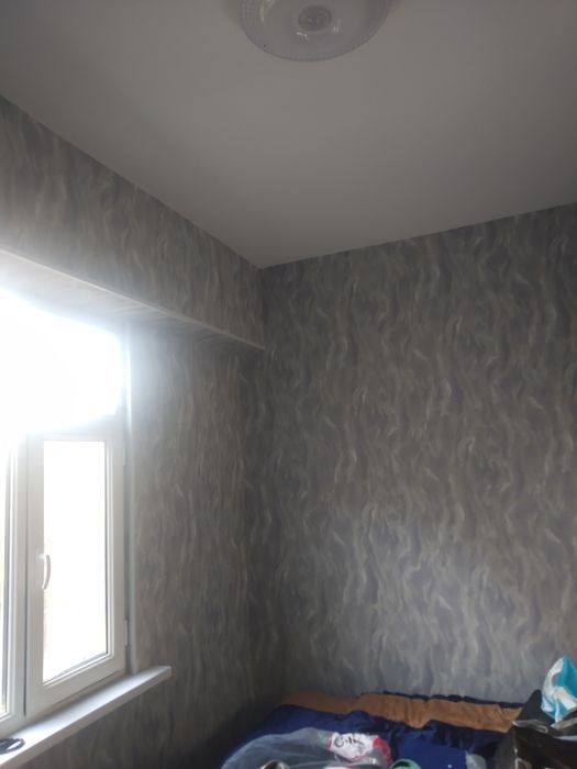 Чирчик шаҳрида 1 хона 2 хона қилинган квартира сотилади