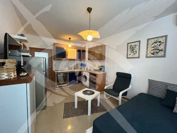 Дава се под наем Двустаен апартамент в Свети Влас - 48 кв.м за 78000 € - Снимка #2