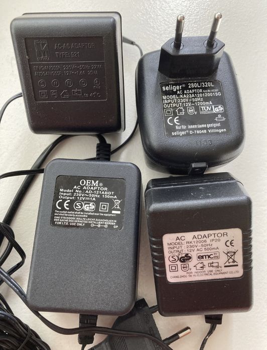 Incarcator 12v . Alimentator 12v . Transformator 12v