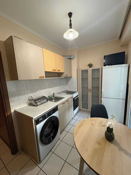Дава се под наем Двустаен апартамент в София, Младост 1А - 68 кв.м за 550 € - Снимка #1