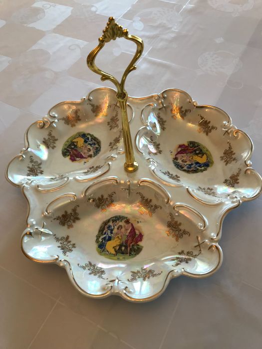 Фарфоровая посуда