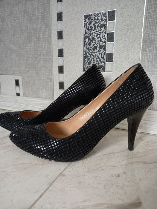 Официални обувки с Нова Цена