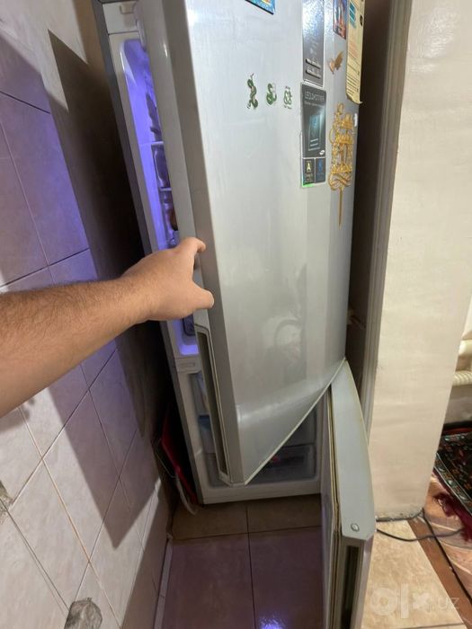 Xolodilnik Samsung 2 tali tepa pas