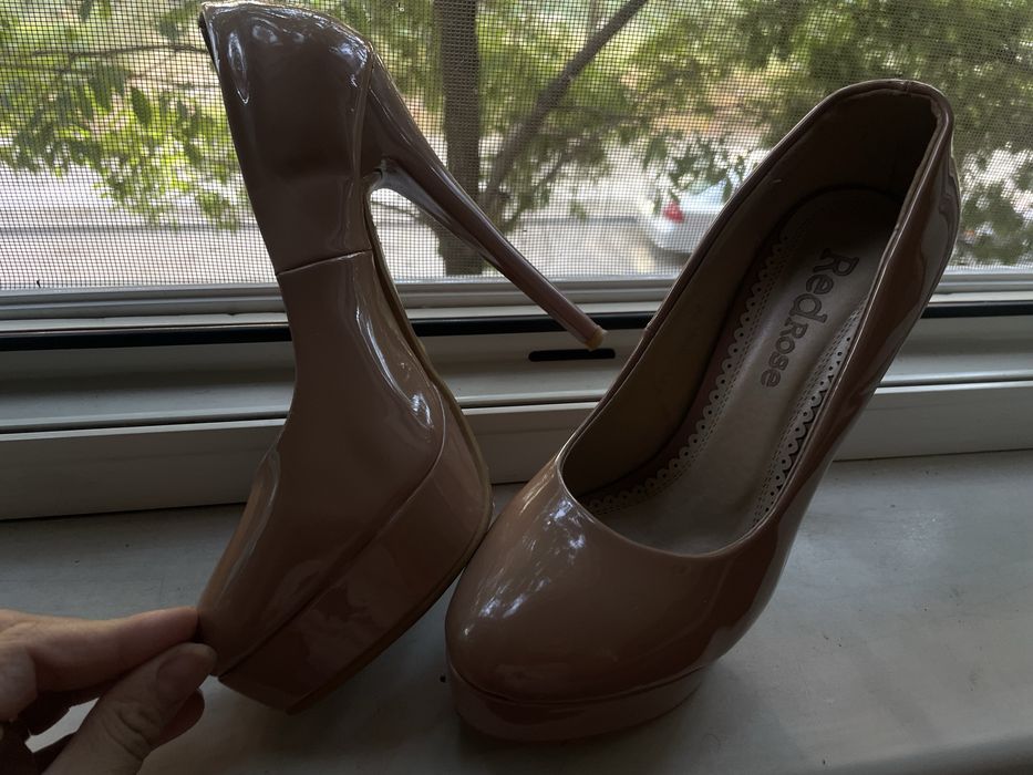 Туфли  четыри вида