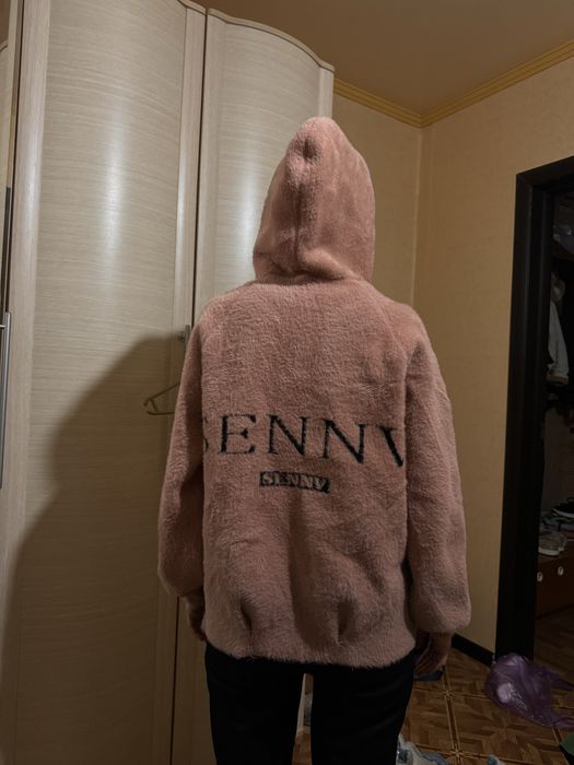 Все по 500тг. Зимние одежды