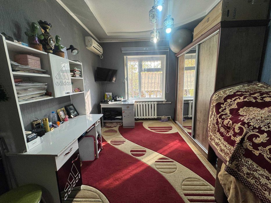 Buxoroda kvartira uy xonadon 3 xonali qilingan 75 m2 1-qavat