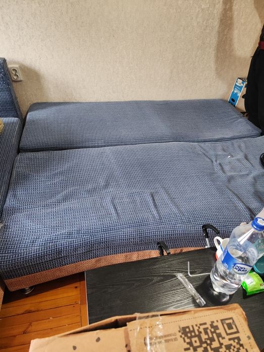 Мебель для зала диван