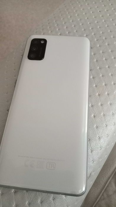 Продам смартфон самсунг в неисправном состоянии