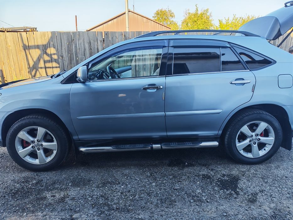 Продам лексус 330