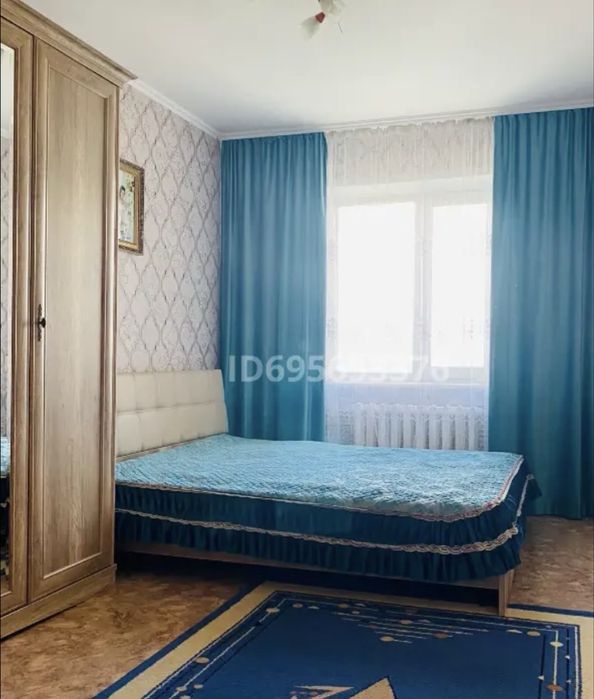 Продам спальный гарнитур в отличном состояний.
