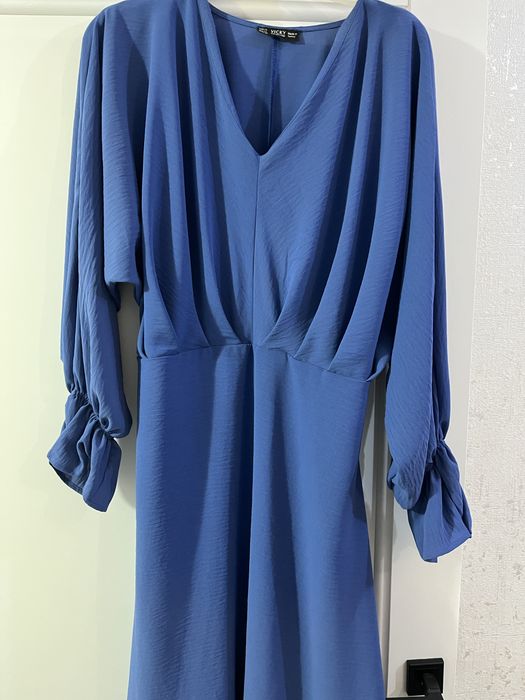 Платья вечерние красивые