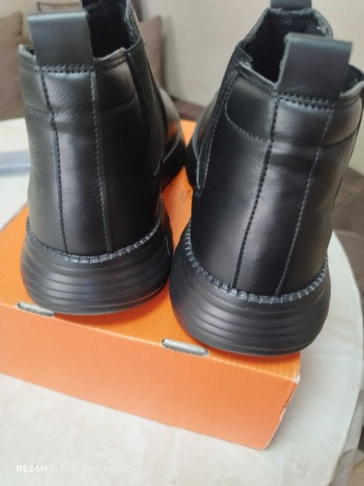 Мъжки боти 42 номер