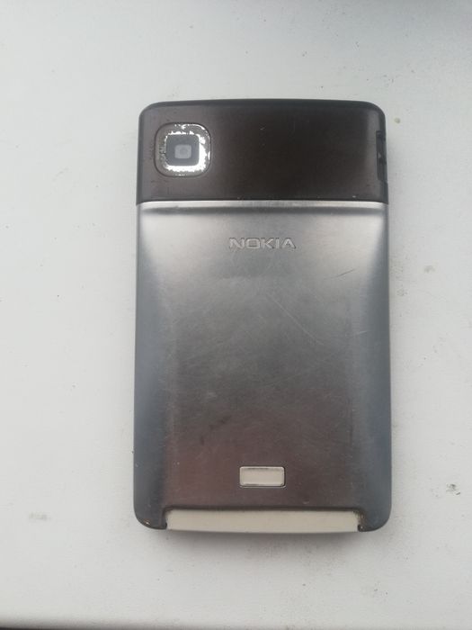 Продам смартфон  Nokia e61i.