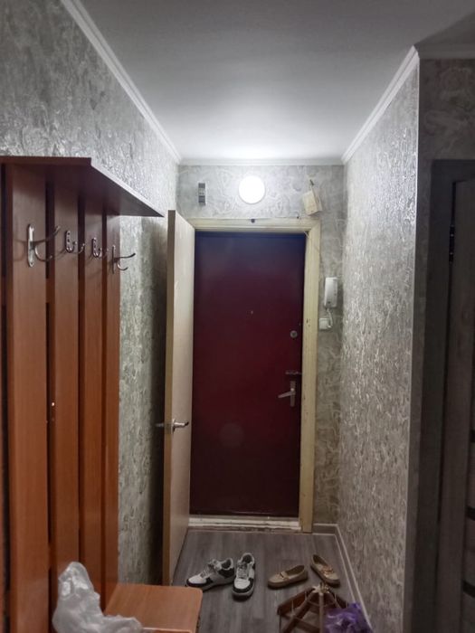 сдам квартиру на 8 мкр .