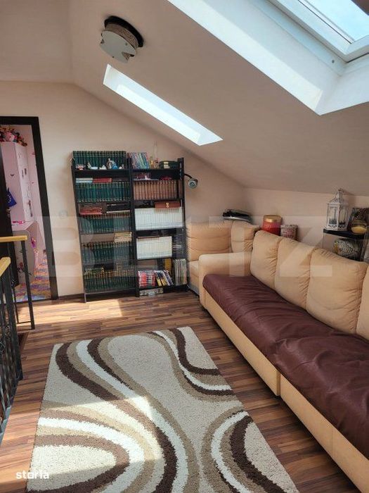 Apartament superb cu scara interioara
