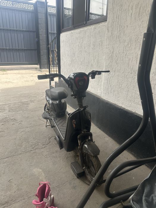 Продам электро скутер