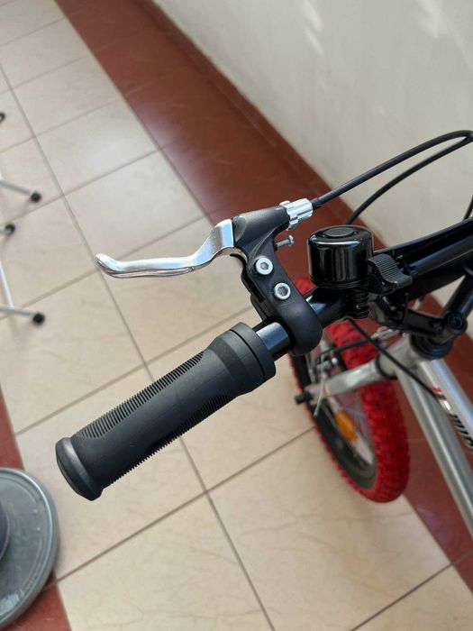Детски велосипед BTWIN BMX 16" WIPE 500 (5-7 г. и 110-125 см) + Детска каска като подарък!