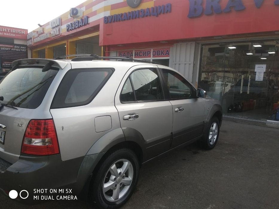 KIA SORENTA vnedorojnik2006.Benzin. narxi kelishiladi