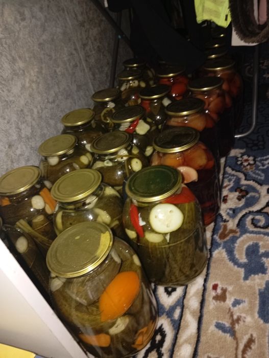 Продам огурцы компоты